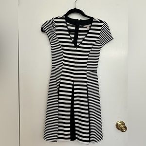 Pre-owed-Good condition